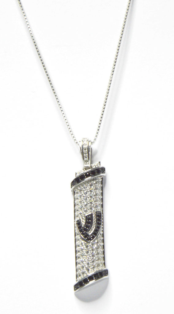 שרשרת כסף 925 עם תליון מזוזה שיבוץ לבן